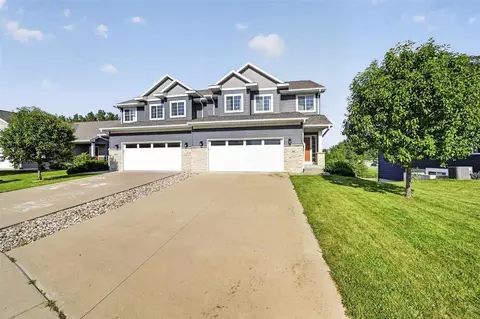 1882 Carroll Ct, North Liberty, IA 52317