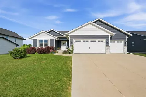 865 Prairie St, North Liberty, IA 52317
