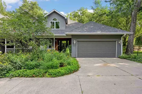 1018 Marcy St, Iowa City, IA 52240