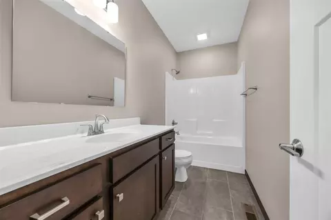 Bath - 333 E Main St, Solon, IA 52333 photo 2 of 3