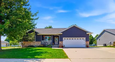 1345 Browning Dr, North Liberty, IA 52317