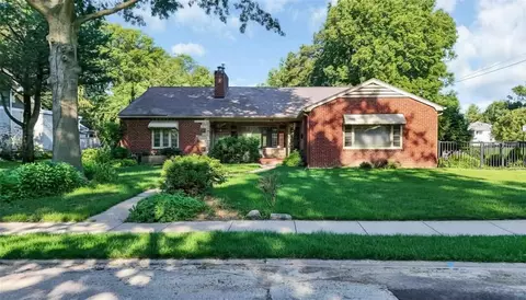425 Beldon Ave, Iowa City, IA 52246