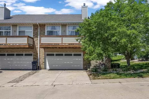 1516 Ranier Dr, Iowa City, IA 52246