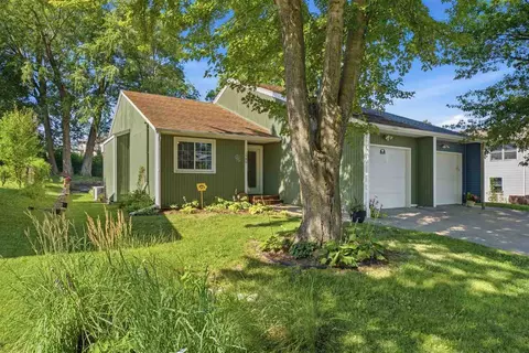 1988 Holiday Rd, Coralville, IA 52241