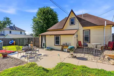 Exterior - 131 E 2nd St, Riverside, IA 52327 photo 5 of 10