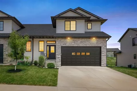 417 Dawson Dr, West Branch, IA 52358