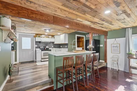 Kitchen - 302 E 2nd St, Washington, IA 52353 photo 1 of 5