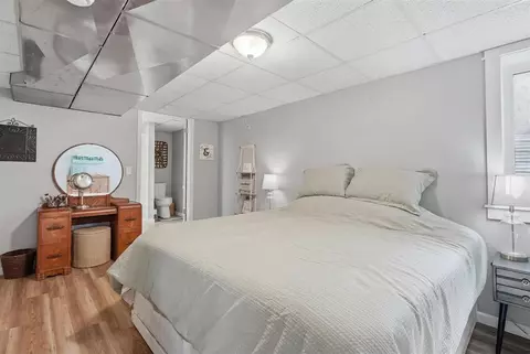 Bedroom - 302 E 2nd St, Washington, IA 52353 photo 3 of 7