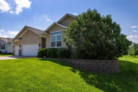 Exterior - 2050 Hillside Dr, Ely, IA 52227 photo 2 of 7
