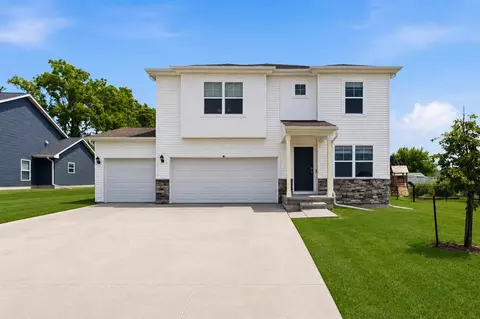 1440 Morrison St, North Liberty, IA 52317