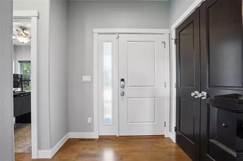 Entry Way - 3065 Ridgeview Dr, Ely, IA 52227 photo 1 of 1