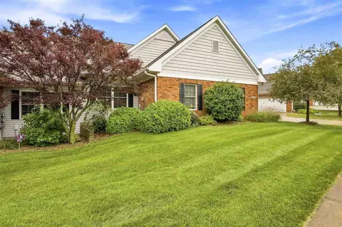 2118 Abbie Ct, Coralville, IA 52241