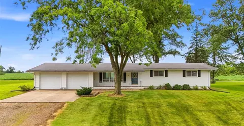 321 S Hill Ave, Columbus Junction, IA 52738