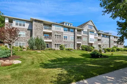 260 N Scott Blvd, Iowa City, IA 52245
