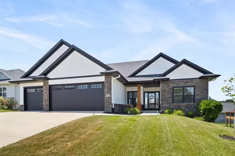 1405 Croell Ave, Tiffin, IA 52340