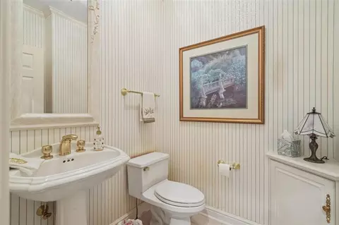 Bath - 3545 Timber Ridge Trl, Cedar Rapids, IA 52411 photo 1 of 6