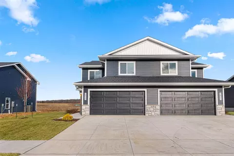 3442 Holderness Rd, Coralville, IA 52241