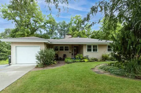 1816 Rochester Ave, Iowa City, IA 52245