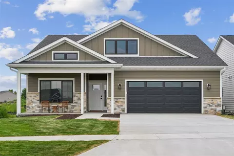 1410 Roosevelt Cir, North Liberty, IA 52317
