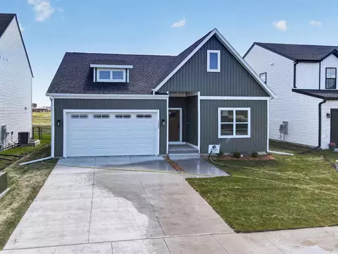 1285 Priscilla Ct, North Liberty, IA 52317