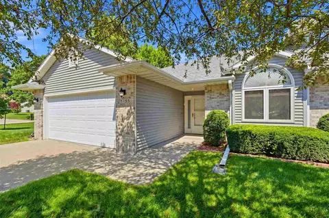3155 Balfour Pl, Iowa City, IA 52240