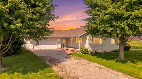 1660 200th St, West Chester, IA 52359
