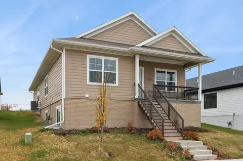 4006 Unbridled Ave, Iowa City, IA 52240
