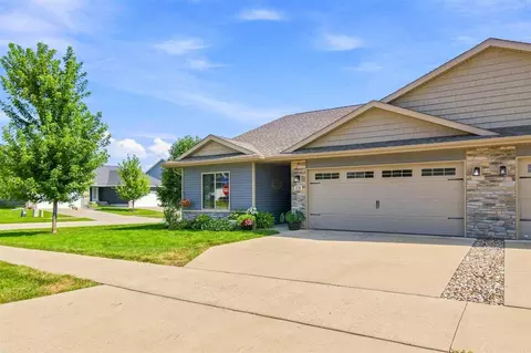 1131 Twin Leaf Ave, Tiffin, IA 52340