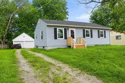 712 5th Ave, Coralville, IA 52241