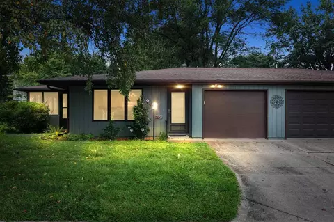 3302 Hanover Ct, Iowa City, IA 52245