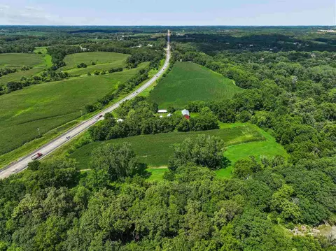 3188 NE Hwy 1, Iowacity, IA 52240