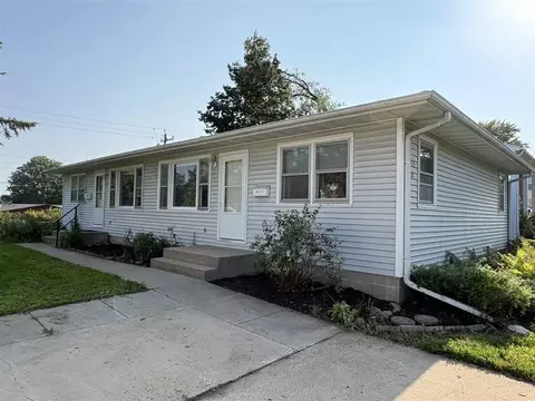 2729 2731 Wayne Ave, Iowa City, IA 52240