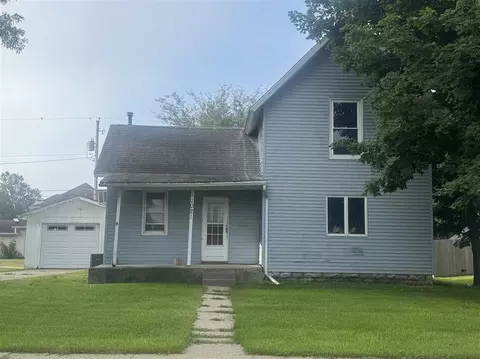 1021 E 2nd St, Washington, IA 52353