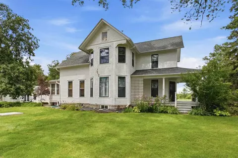 17291 Keokuk Washington Rd, Keota, IA 52248