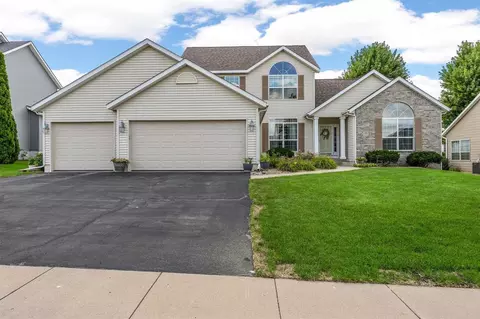 400 Westridge Dr SW, Cedar Rapids, IA 52404