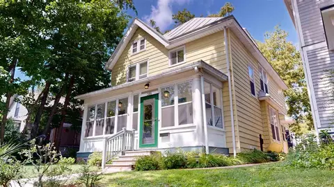 308 Ronalds St, Iowa City, IA 52245