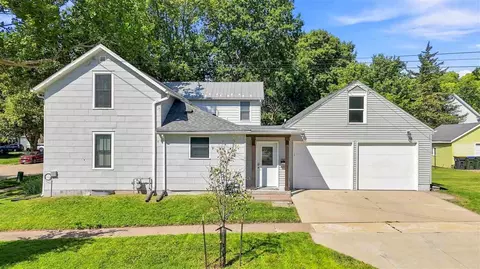 516 Fairchild St, Iowa City, IA 52245