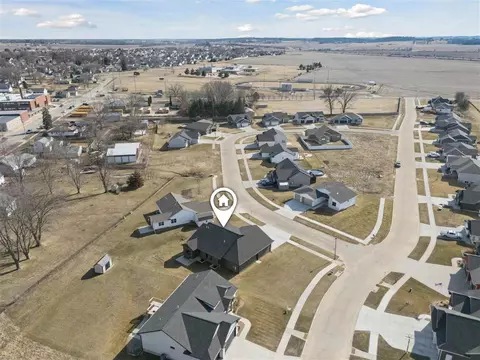 View/Area - 718 Pointer Cir, Center Point, IA 52213 photo 5 of 5