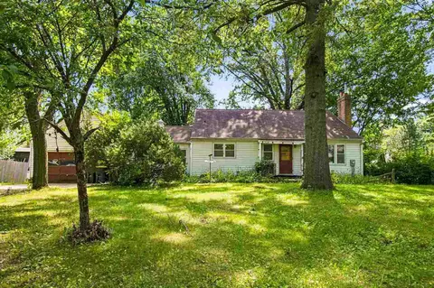 710 Kimball Ave, Iowa City, IA 52245