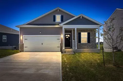 3356 Craven Dr, Coralville, IA 52241