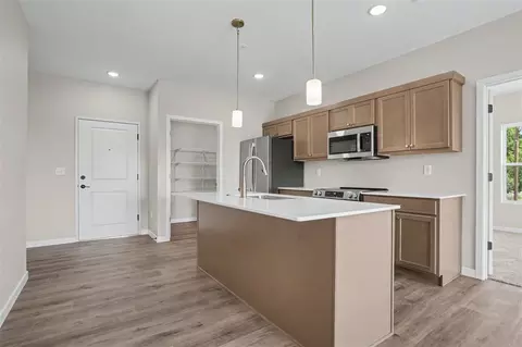 4428 Deer Creek Rd, Iowa City, IA 52246