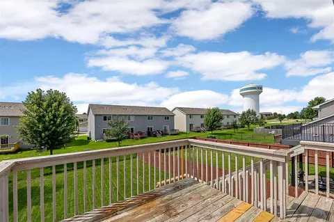 235 N Park Ridge Rd, North Liberty, IA 52317