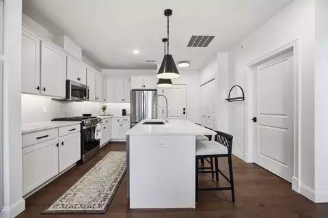 Kitchen - 1500 Main St, Ely, IA 52227 photo 1 of 5