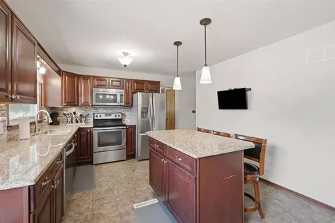 Kitchen - 1306 E 2nd St, Washington, IA 52353 photo 4 of 4