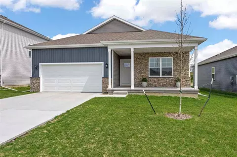 3381 Dreusicke Dr, Coralville, IA 52241