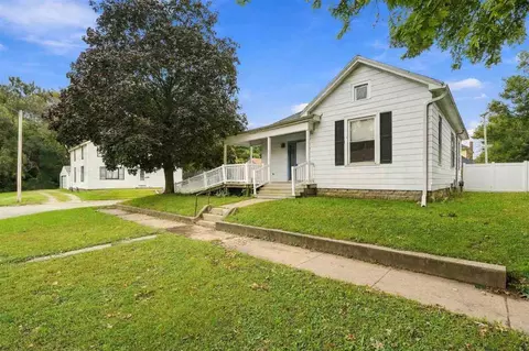 1602 Avenue I, Fort Madison, IA 52627