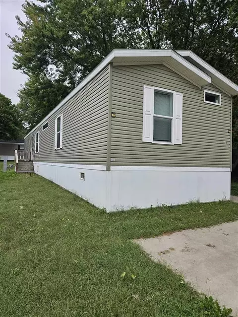 3701 2nd St #LOT 329, Coralville, IA 52241