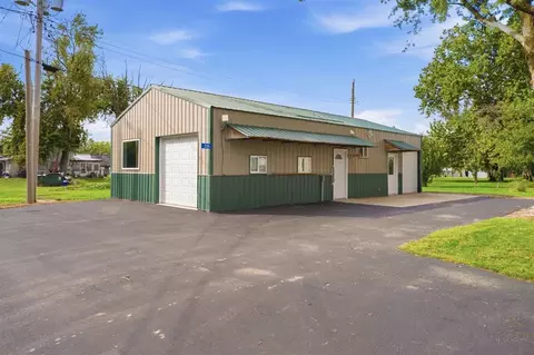 205 Franklin St, West Chester, IA 52359
