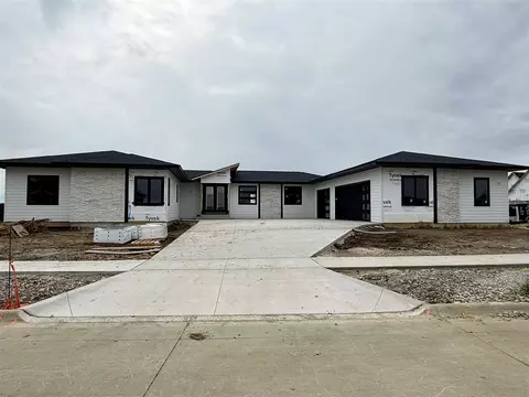 261 NW Howard Ave, Swisher, IA 52338