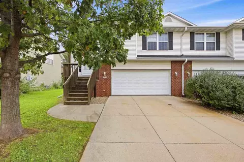 152 Watercress Rd, North Liberty, IA 52317